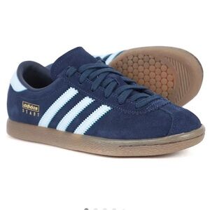 Adidas Men's Dark Blue Stadt Sneakers